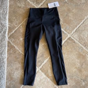 Fabletics high waisted mesh powerhold Capri